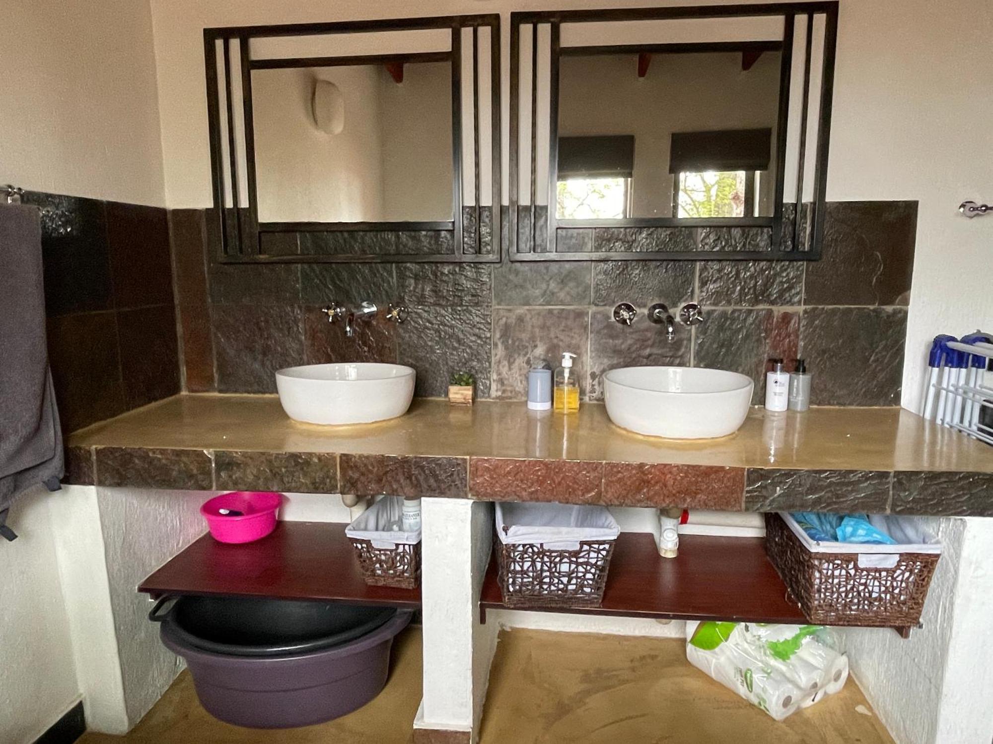 The Cheetah Rest Villa Hoedspruit Exterior photo